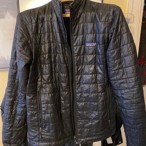 Black patagonia women’s nano puff jacket